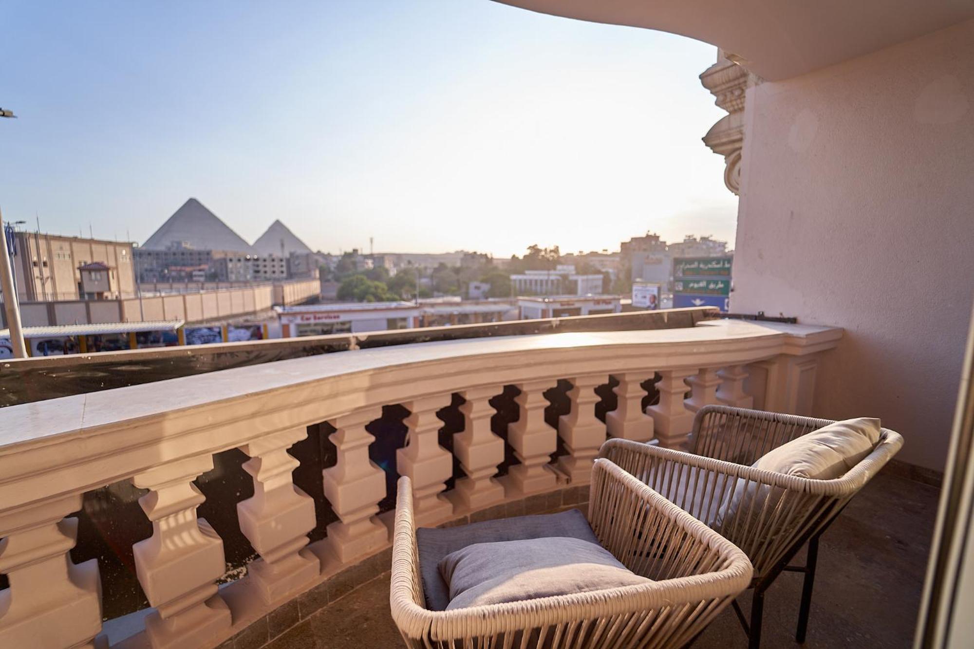 Pyramids Charm Hotel Al Kawm al Akhdar Eksteriør bilde